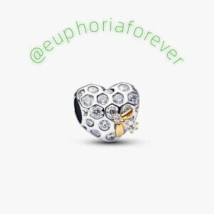 Pandora Bridgerton Honeycomb & Bee Heart Charm